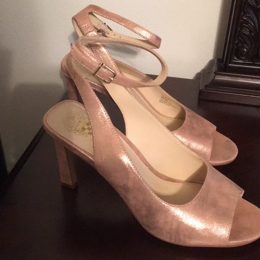 Vince Camuto Shoes